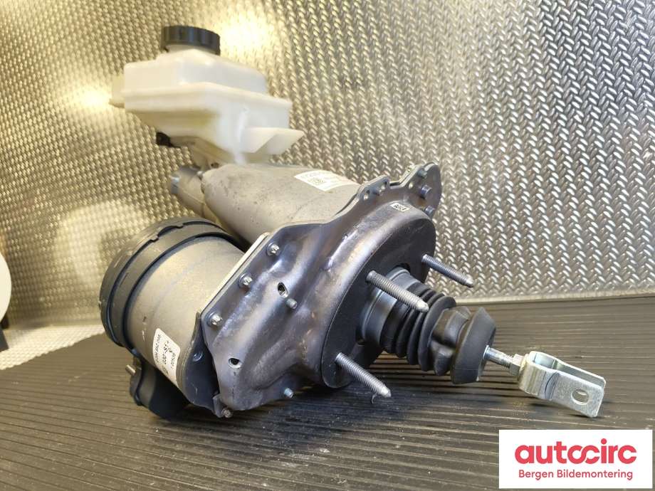 Bremsepumpe hoved til Toyota Yaris Cross (SUV) 2021-->>  (TOYOTA|472100D010|)