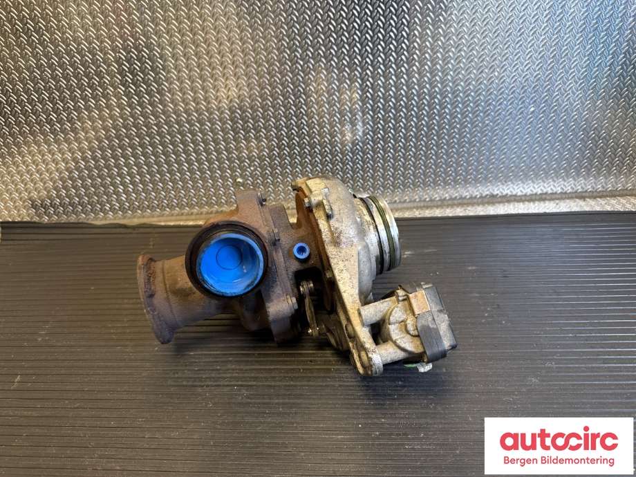 Turbo til BMW 5-Serie, 2010-2017 (F10/F11) (F10/F11) (BMW|11 65 8 570 083)