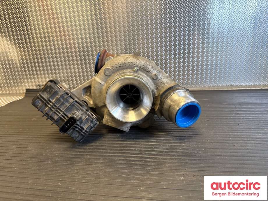 Turbo til BMW 5-Serie 2010-2017 (F10/F11) (F10/F11) (BMW|11 65 8 570 083|)