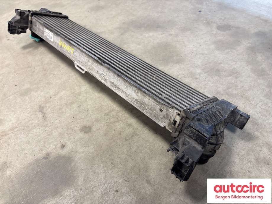 Intercooler til Mercedes Vito 2014-->> (W447) (W447) (MERCEDES|A 447 501 05 01|)