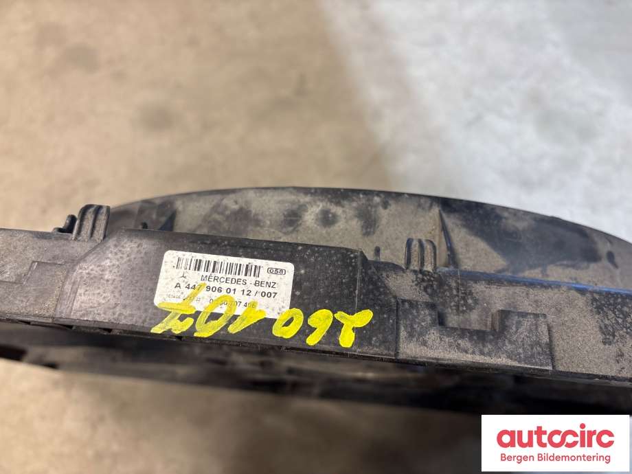 Kjølevifte til Mercedes Vito 2014-->> (W447) (W447) (MERCEDES|A 447 906 01 12|)