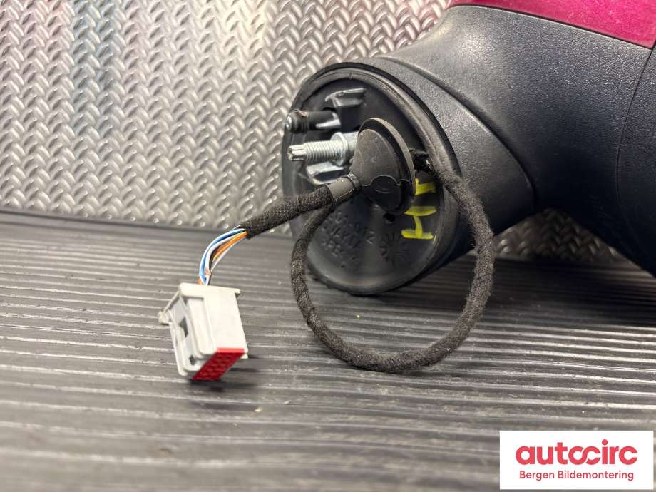Speil høyre til Ford Fiesta 2008-2012 (Type VI, Fase 1)  (FORD|8A61-17682-GJ5YYW|1753801|)