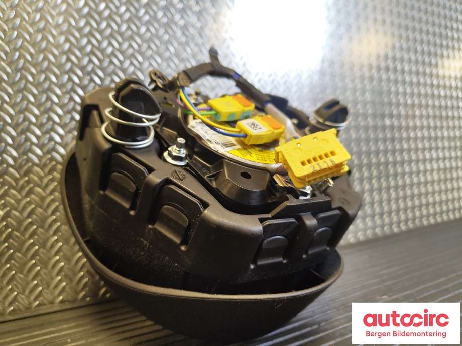 Airbag rattpute til Mercedes C-Klasse 2014-2018 (Fase 1) (W205) (W205) (MERCEDES|A 000 860 22 00|)