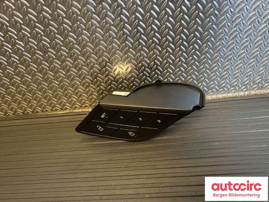 Bryter diverse til Porsche Macan 2014-->> (95B) (95B) (PORSCHE|95C 962 128 R||95C 962 128 S)