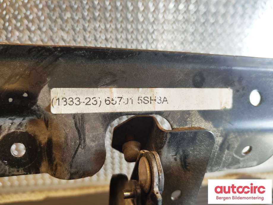 Batterilader inntak/luke til Nissan Leaf 2018-->> (Type II)  (NISSAN|657015SH3A|)
