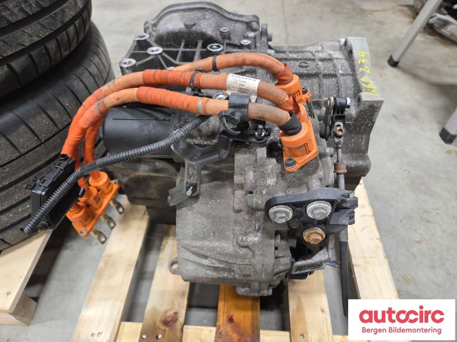 Girkasse automat til VW Passat 2015-2019 (Fase 1) (B8) (B8) (VOLKSWAGEN|0DD 300 046 H|0DD 300 046 HX|)