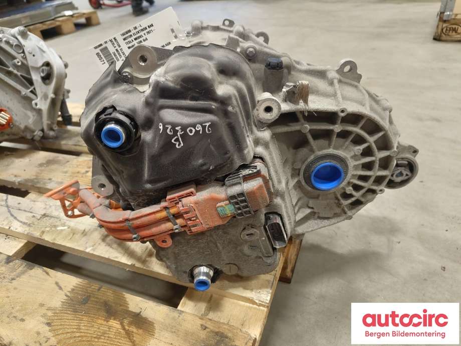 Motor elbil bak til Tesla Model Y 2021-2024 (Type I)  (TESLA|1665000-DE-L|)
