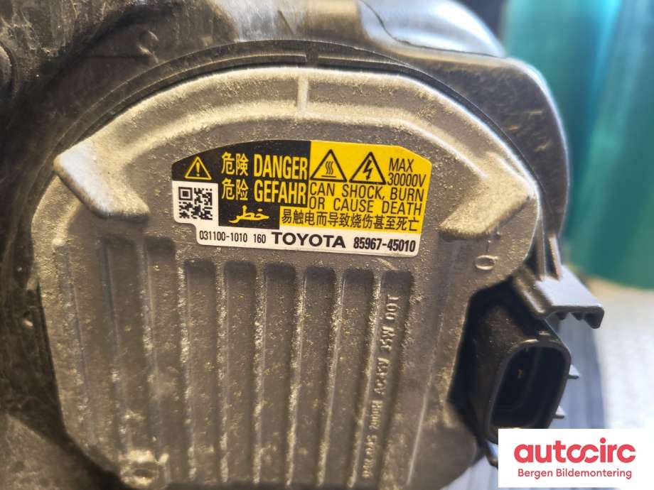 Frontlykt høyre xenon til Toyota RAV4 2013-2015 (Type IV, Fase 1) (TOYOTA|8114542572|)