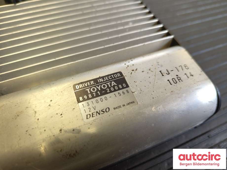 Styreenhet drivstoffpumpe til Toyota RAV4 2013-2015 (Type IV, Fase 1)  (TOYOTA|8987042070|)