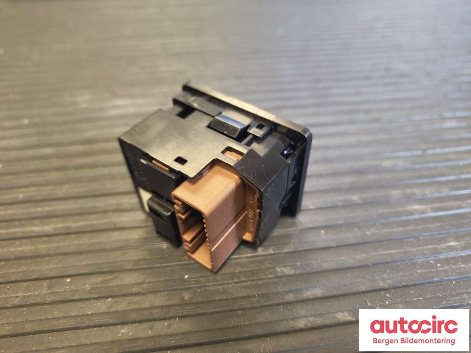 Bryter speil til Toyota RAV4 2013-2015 (Type IV, Fase 1) (TOYOTA|8487052050|)