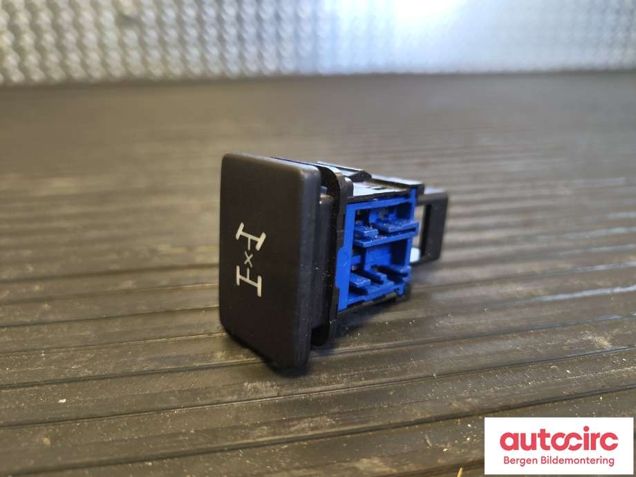 Bryter diverse til Toyota RAV4 2013-2015 (Type IV, Fase 1)  (TOYOTA|8472542010|)