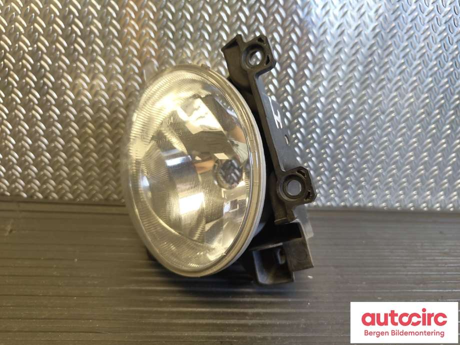 Tåkelykt høyre foran til Toyota RAV4 2013-2015 (Type IV, Fase 1) (TOYOTA|8121060180|8121060200|)
