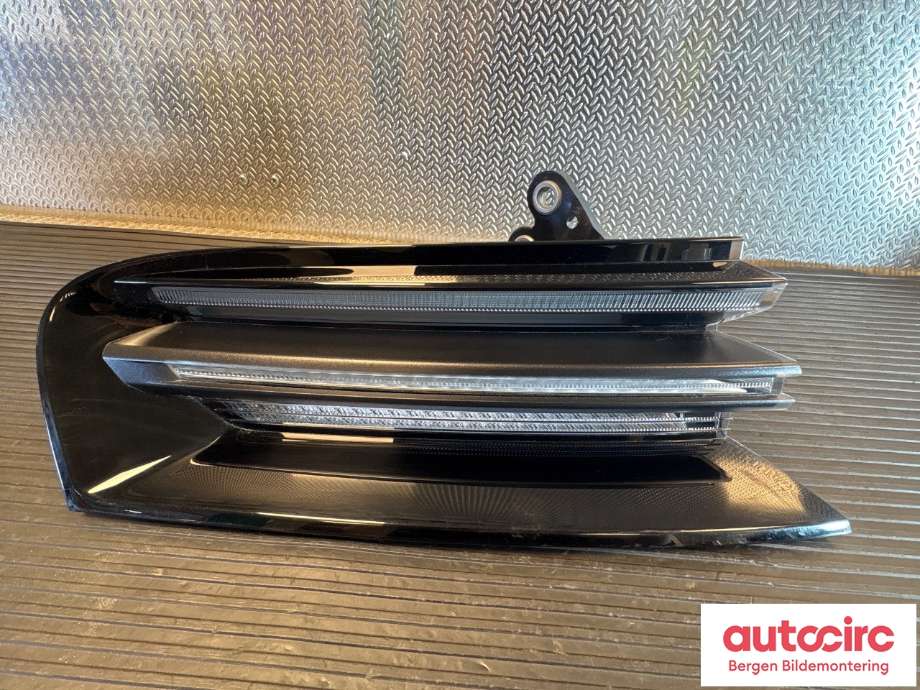 Baklykt venstre til Porsche Macan 2014-->> (95B) (95B) (PORSCHE|95C 945 095 AB|)