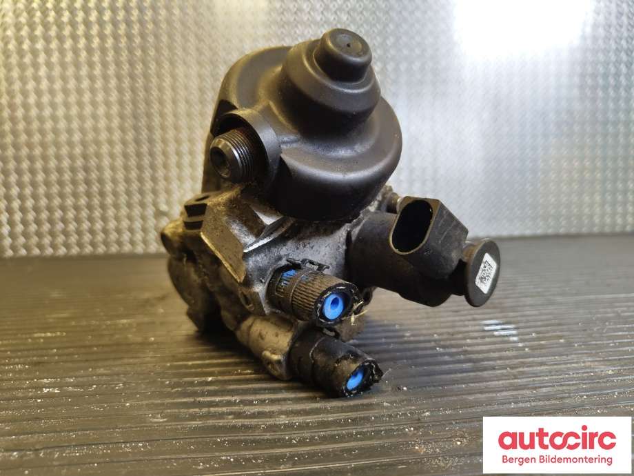 Dieselpumpe til VW Caddy 2015-2020 (Type III, Fase 3)  (VOLKSWAGEN|04L130755D|)