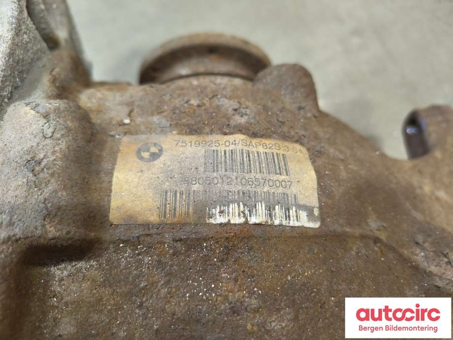 Kardang klokke bak til BMW 1-Serie 2004-2011 (E81/E82/E87/E88) (E81/E82/E87/E88) (BMW|33 10 7 519 925|)