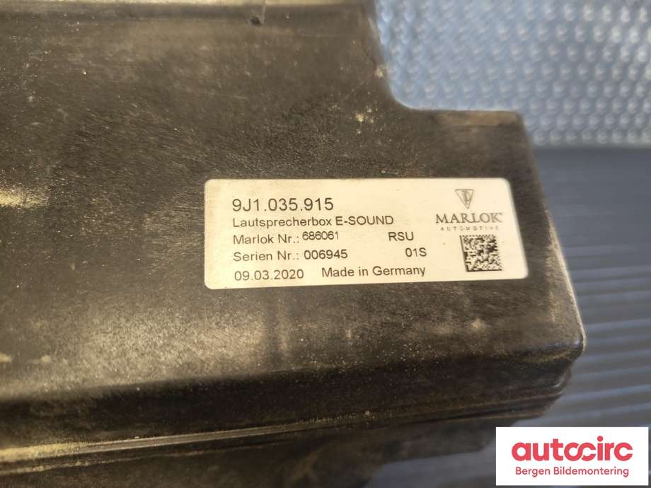 Høyttaler motorlyd, AVAS (Acoustic Vehicle Alerting System) til Porsche Taycan 2019-->> (PORSCHE|9J1 035 915|PAD 035 915|)