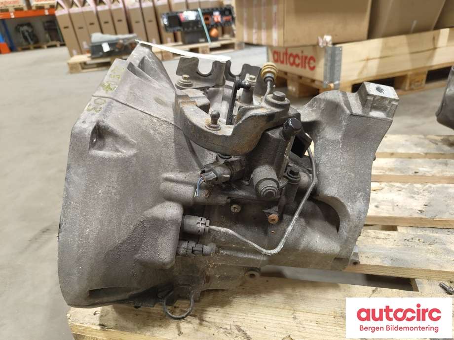 Girkasse manuell 6-trinn til Ford Focus 2011-2014 (Type III, Fase 1)  (FORD|1836350|RMAV6R-7002-KJ|2255835)