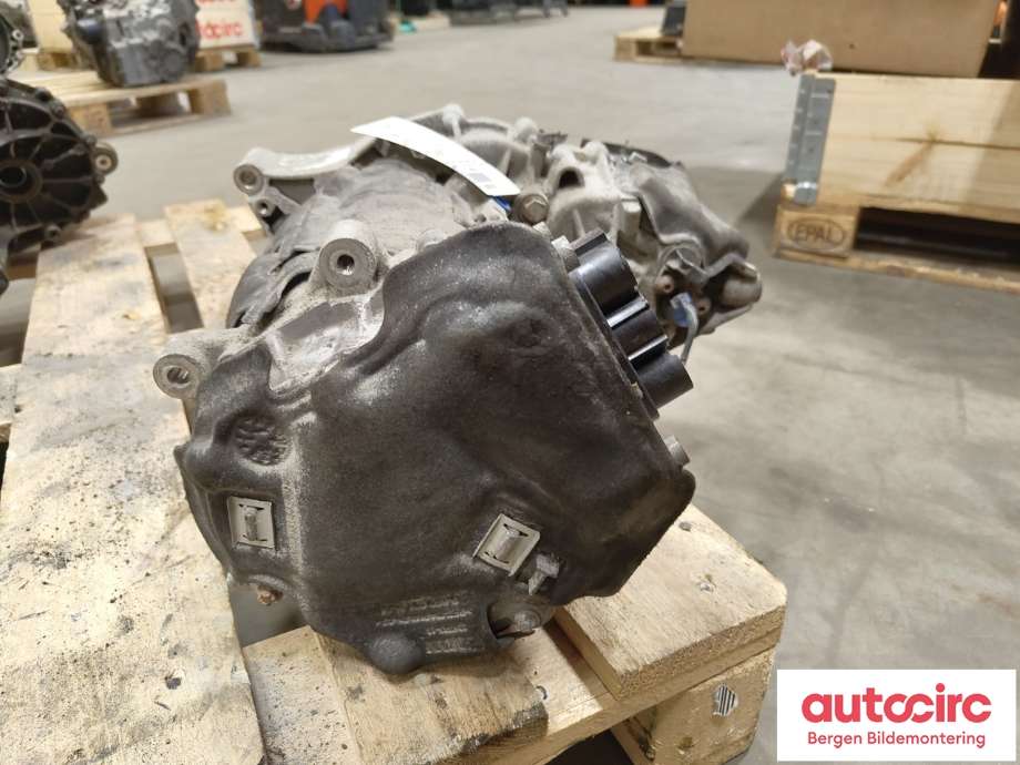 Motor elbil bak til BMW 2-Serie 2014-2021 (F22/F23) (F22/F23) (BMW 225XE IPERFORMANCE|27 20 8 615 258|12 35 4 A11 D13|)