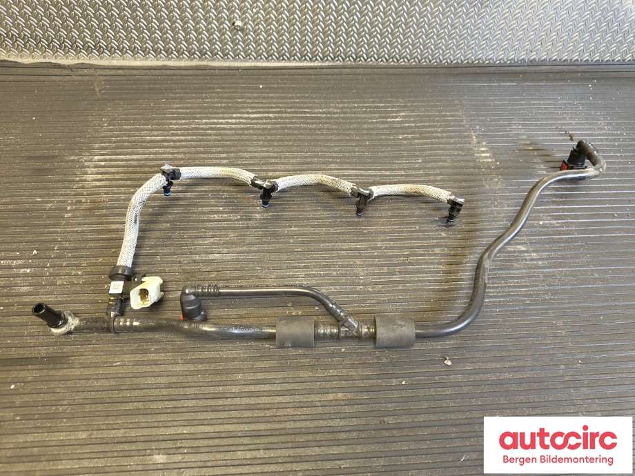 Diverse deler til Mercedes Vito, 2014-->> (W447) (W447) (MERCEDES|A 622 070 01 32)