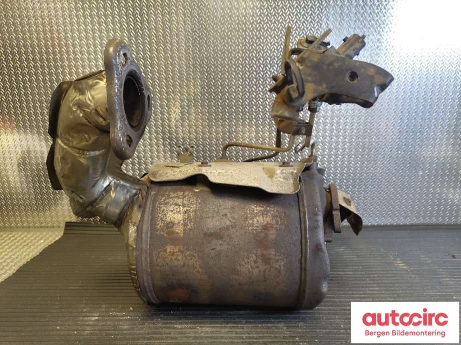 Partikkelfilter til Mercedes Vito 2014-->> (W447) (W447) (MERCEDES|A4474901114|)