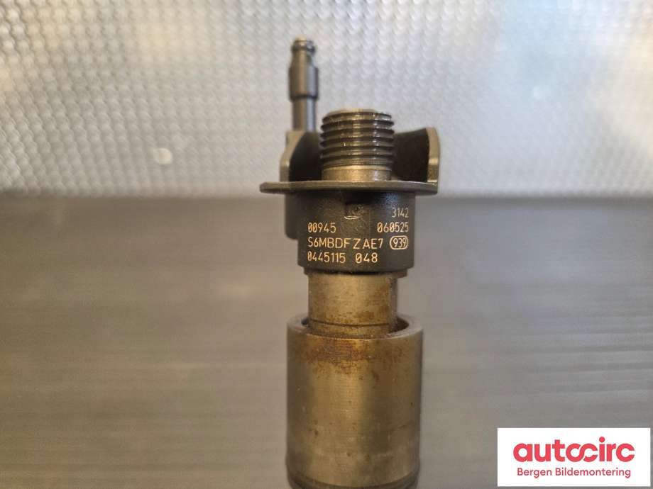 Dyse innsprøyting diesel til BMW 5-Serie 2003-2010 (E60/E61) (E60/E61) (BMW|13 53 7 809 193|13 53 7 792 721|)