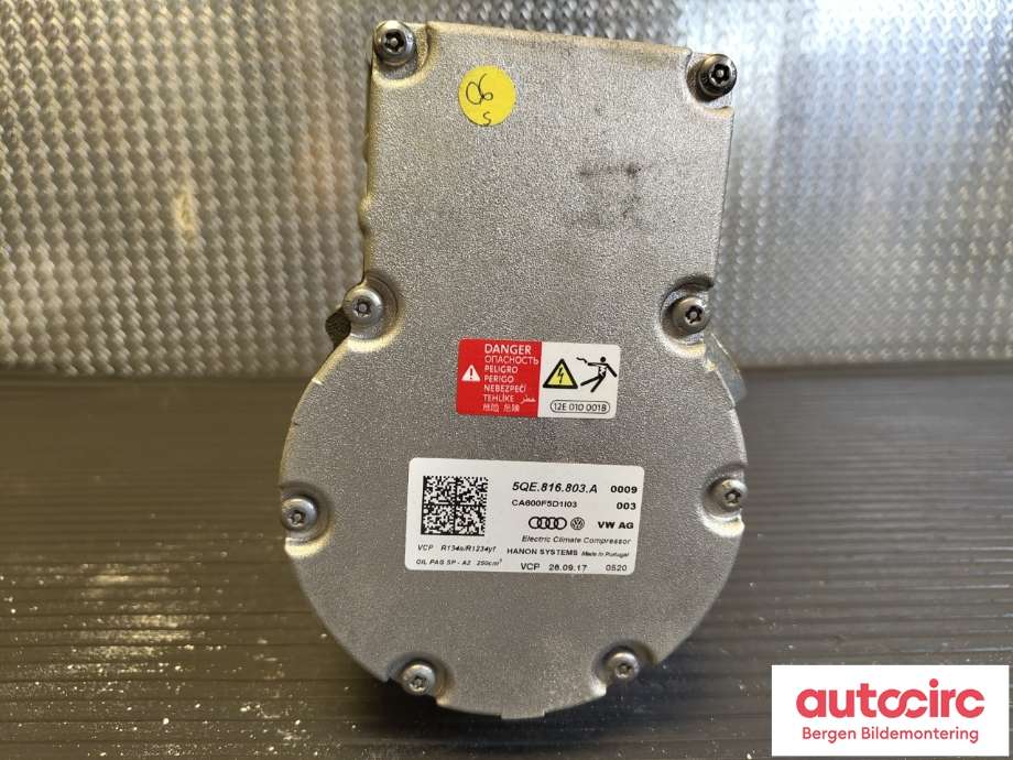 Aircondition kompressor til VW e-Golf 2017-2020 (Fase 2) (VOLKSWAGEN|5QE 816 803 A|5QE 816 803 K|)