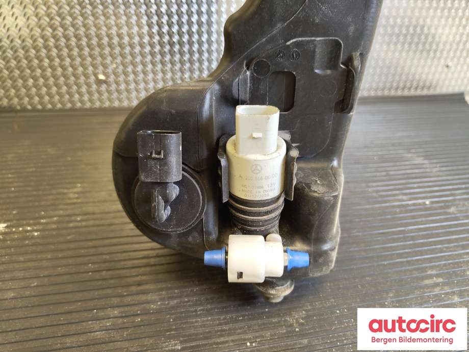 Spylertank til Mercedes EQC 2019-->>  (MERCEDES|A 205 869 00 20|A 213 860 00 64|A 205 866 00 00)