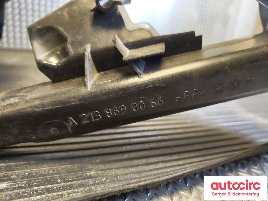 Spylertank til Mercedes EQC 2019-->>  (MERCEDES|A 205 869 00 20|A 213 860 00 64|A 205 866 00 00)