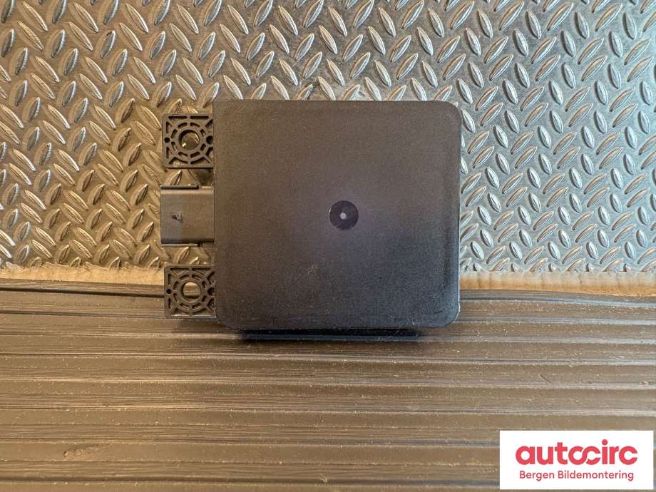 Sensor radar til Porsche Macan 2014-->> (95B) (95B) (PORSCHE|95C 907 541 BA|)