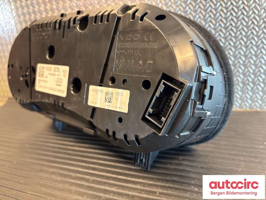 Speedometer til Audi A3 2016-2020 (Type III, Fase 2) (AUDI|8V0 920 872 K|)