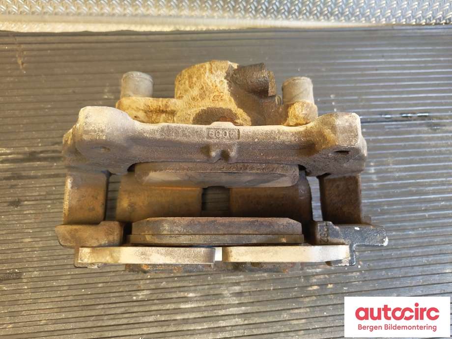 Bremsecaliper høyre foran til Volvo V90 / V90 CC / S90 2016-->>  (VOLVO|36010245|)