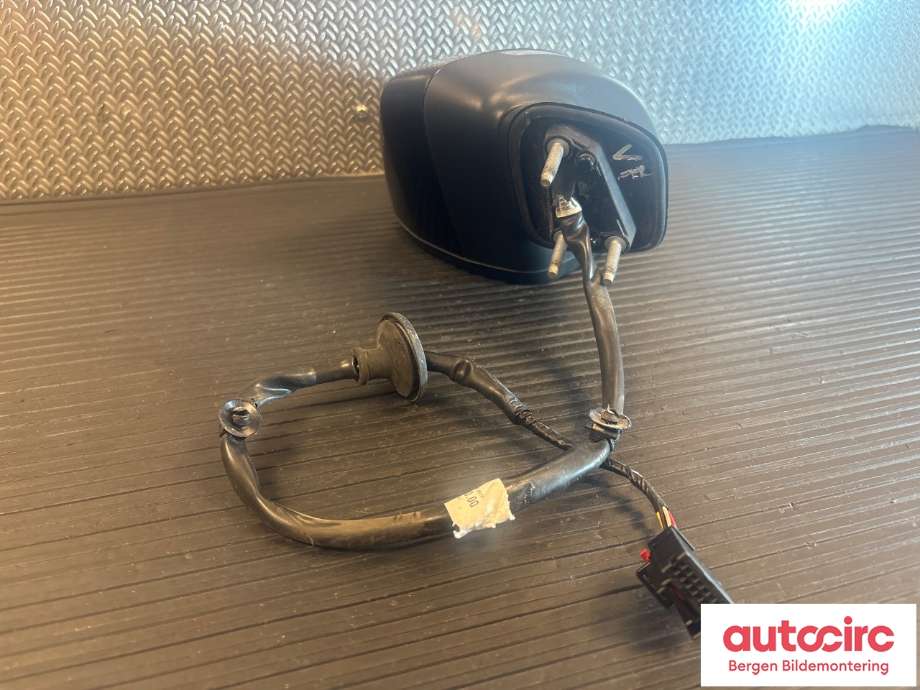 Speil venstre til Audi A3 2016-2020 (Type III, Fase 2) (AUDI|8V1 857 409 F|)