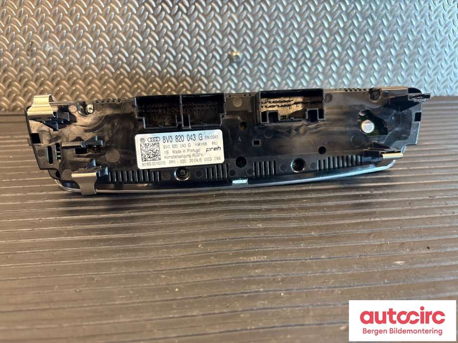 Varmeapparat betjening til Audi A3 2016-2020 (Type III, Fase 2) (AUDI|8V0 820 043 G|)