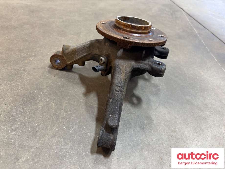 Hjulspindel venstre foran til Opel Corsa F 2019-->>  (OPEL|98 268 780 80|)