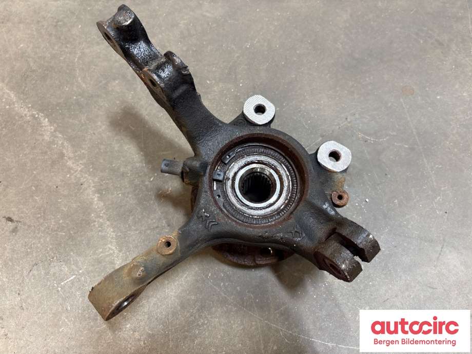 Hjulspindel venstre foran til Opel Corsa F 2019-->>  (OPEL|98 268 780 80|)