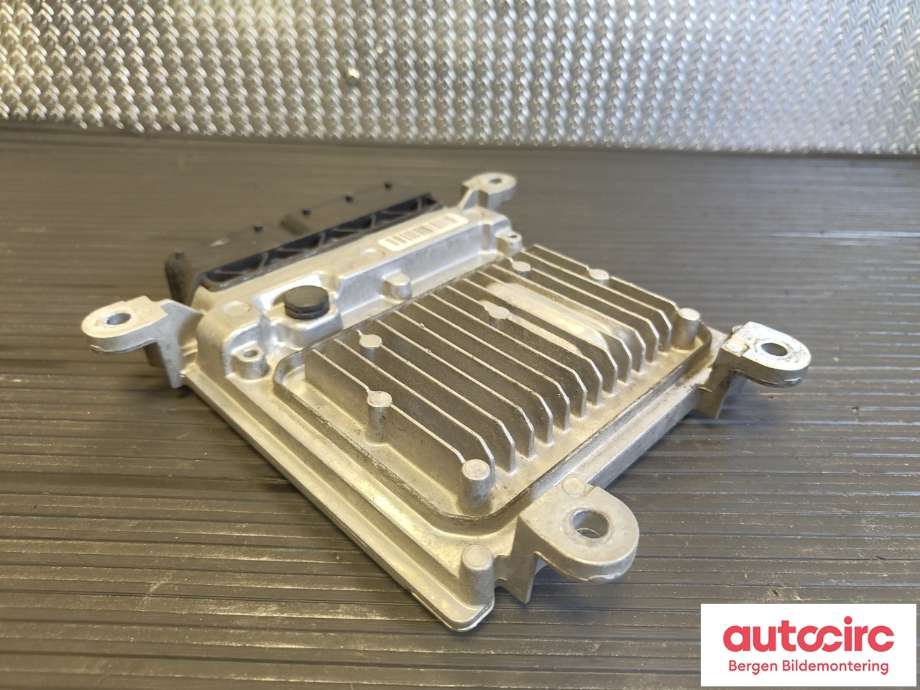 Styreenhet motor til Mercedes C-Klasse 2007-2011 (Fase 1) (W204) (W204) (MERCEDES|A6511500126|)