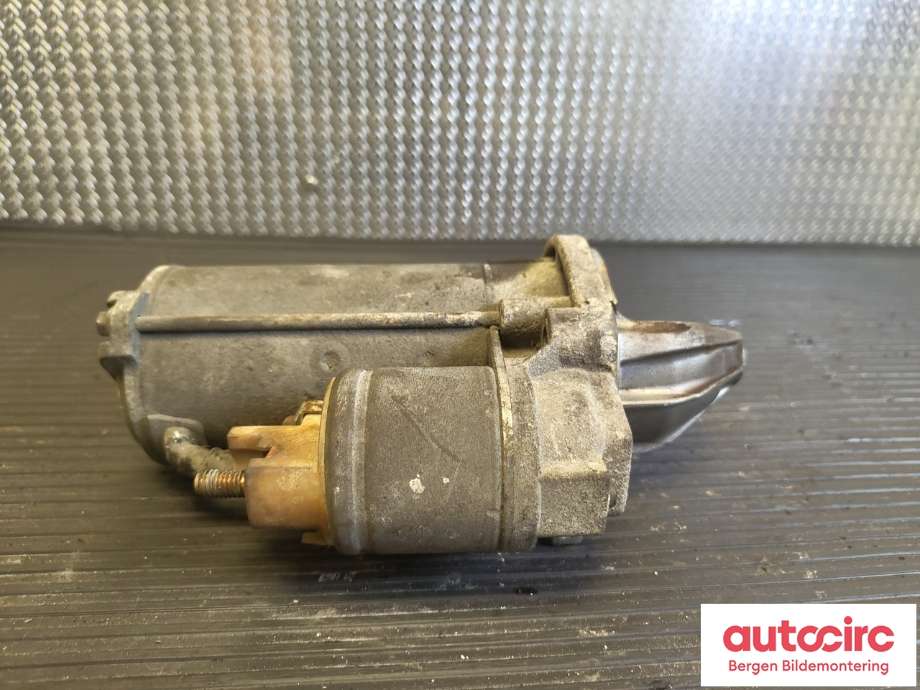 Starter diesel til Mercedes Vito/Viano 2004-2010 (Fase 1) (W639) (W639) (MERCEDES|A 005 151 13 01|)