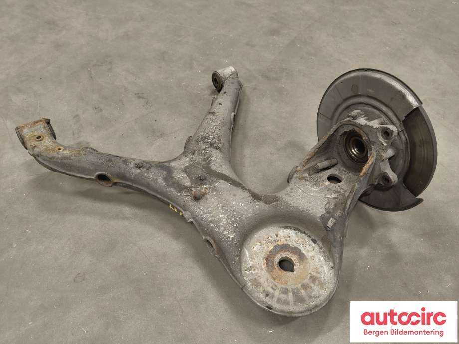 Bærebru høyre bak til Mercedes Vito/Viano 2004-2010 (Fase 1) (W639) (W639) (MERCEDES|A 639 350 31 05|A 639 350 88 05|)