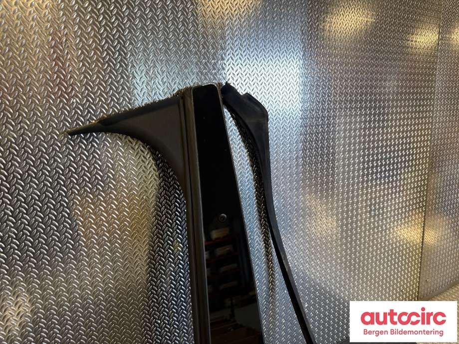 Lister til Tesla Model X 2016-->> (TESLA|1092311-98-E|)