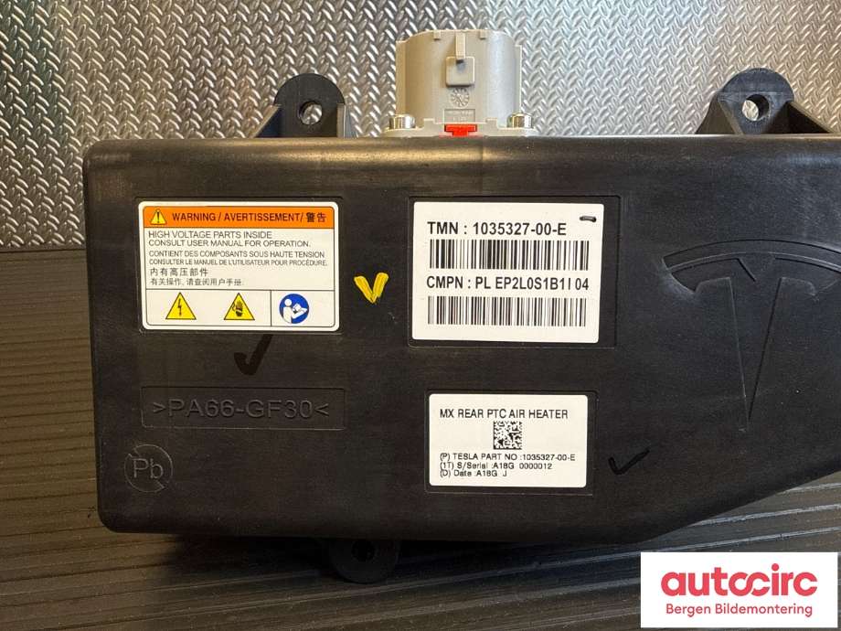 Varmeapparat register til Tesla Model X 2016-->>  (TESLA|1035327-00-E|)