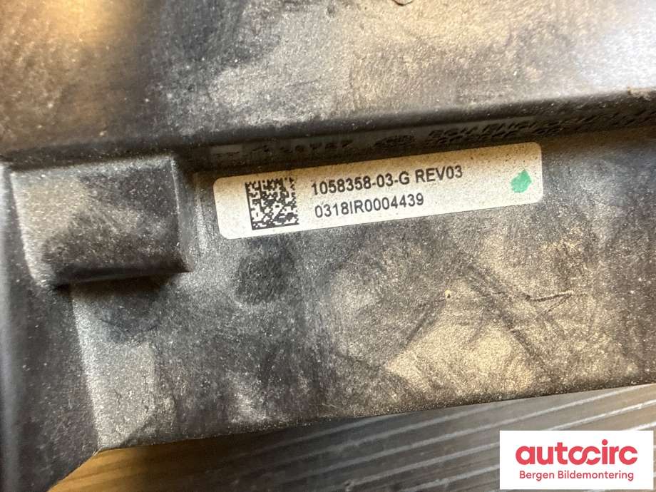Styreenhet diverse til Tesla Model X 2016-->>  (TESLA|1058358-03-G|)