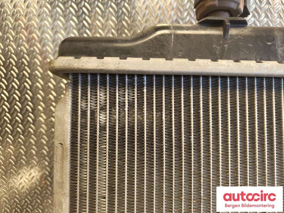 Radiator (automat gir) til Peugeot 2008 2019-->> (Type II)  (PEUGEOT|98 269 468 80|)