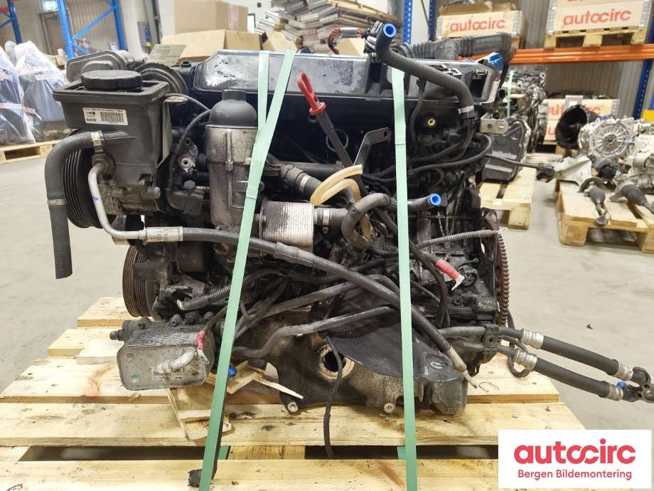 Motor diesel til BMW 5-Serie 2003-2010 (E60/E61) (E60/E61) (BMW|11 00 0 413 752|)