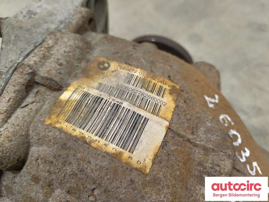 Kardang klokke bak til BMW 5-Serie 2003-2010 (E60/E61) (E60/E61) (BMW|33 10 7 562 712|)