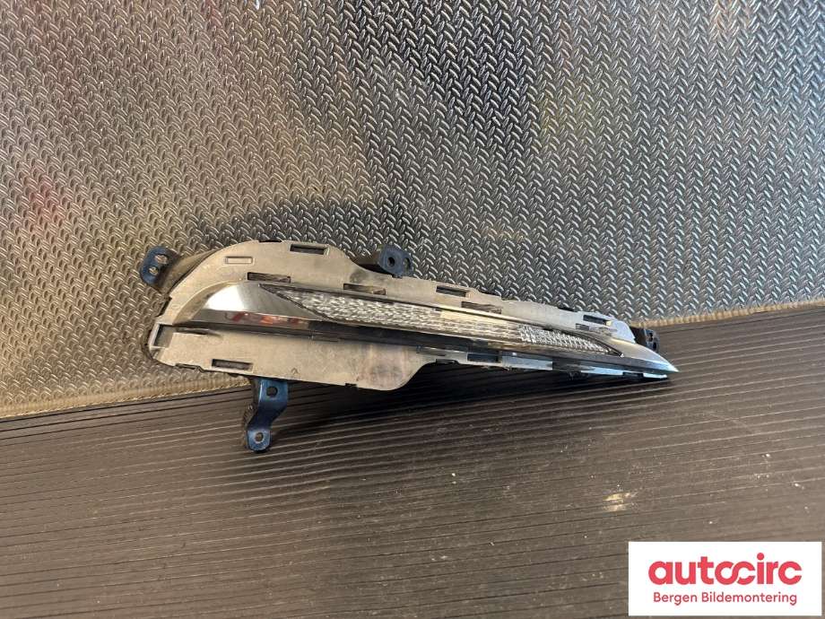 Frontlykt venstre halogen til Peugeot 308, 2013-2021 (Type II) (PEUGEOT|98 183 416 80)