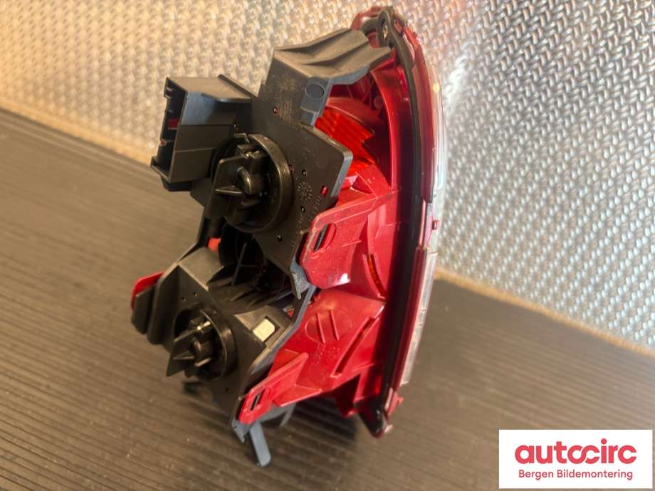 Baklykt venstre til Mini One/Cooper 2007-2014 (R55-57) (R55-57) (MINI|63 21 2 757 009|)