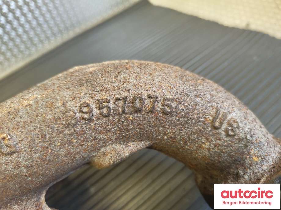 Manifold eksos til Dodge Ram 2003-2008 (Type III)  (DODGE|5086934AA|)