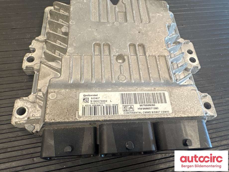 Styreenhet motor til Peugeot Partner 2008-2015 (Type II, Fase 1)  (PEUGEOT|1944 81||9678686080)