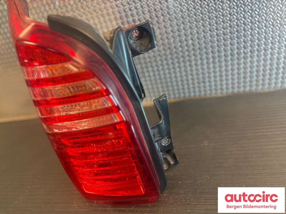 Baklykt venstre til Peugeot 5008 2010-2017 (Type I)  (PEUGEOT|6350 KH|)