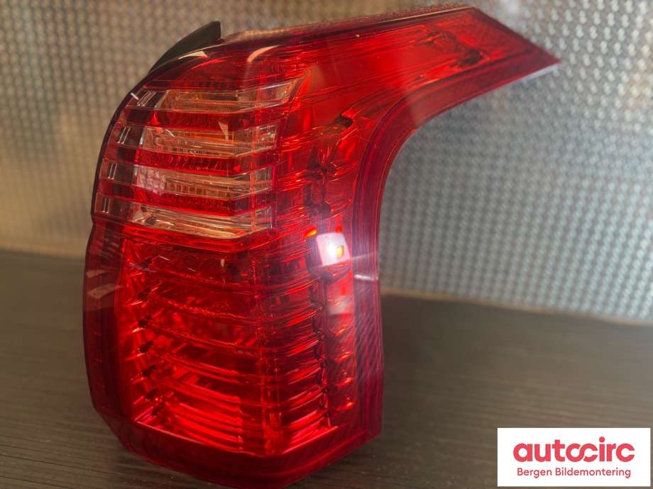 Baklykt høyre til Peugeot 5008 2010-2017 (Type I)  (PEUGEOT|6351 KH|)